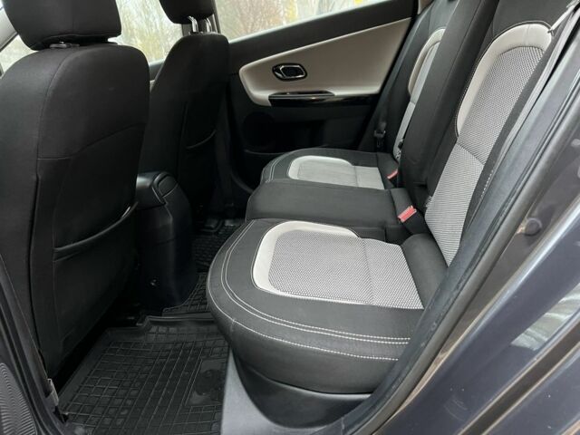 Серый Киа Сид, объемом двигателя 1.6 л и пробегом 233 тыс. км за 8500 $, фото 18 на Automoto.ua