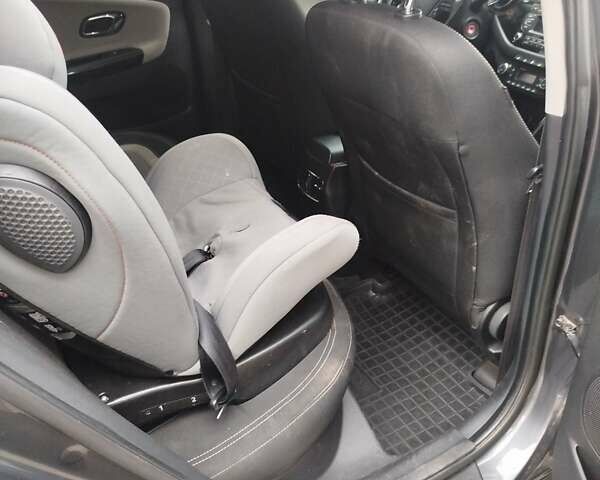 Сірий Кіа Сід, об'ємом двигуна 1.59 л та пробігом 227 тис. км за 9950 $, фото 19 на Automoto.ua