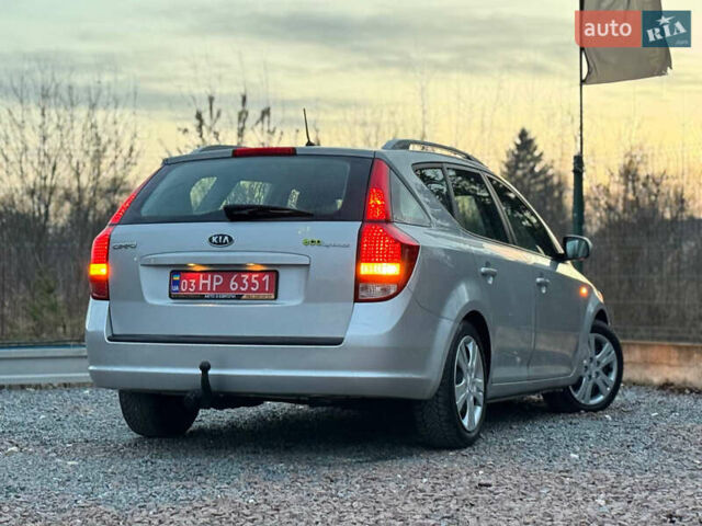 Сірий Кіа Сід, об'ємом двигуна 1.6 л та пробігом 202 тис. км за 7350 $, фото 54 на Automoto.ua