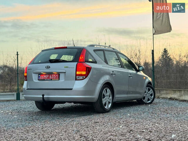 Сірий Кіа Сід, об'ємом двигуна 1.6 л та пробігом 202 тис. км за 7350 $, фото 33 на Automoto.ua