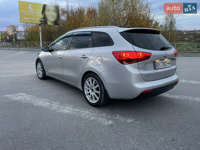 Кіа Сід 2013 у Красилове на Automoto.ua Сірий Кіа Сід, об'ємом двигуна 1.58 л та пробігом 200 тис. км за 9600 $, фото 6 на Automoto.ua