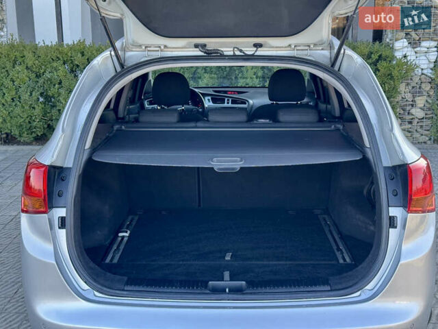 Сірий Кіа Сід, об'ємом двигуна 1.6 л та пробігом 230 тис. км за 9600 $, фото 33 на Automoto.ua