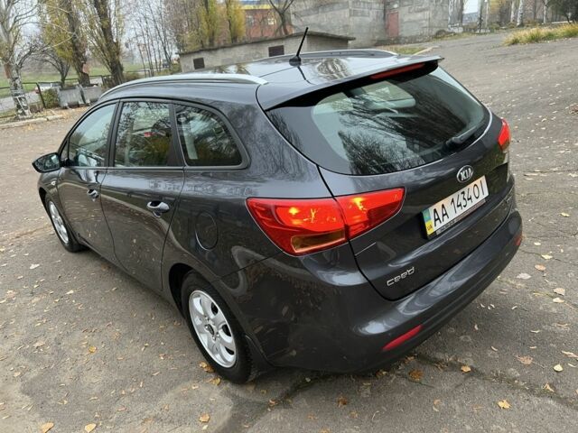 Серый Киа Сид, объемом двигателя 1.6 л и пробегом 233 тыс. км за 8500 $, фото 9 на Automoto.ua