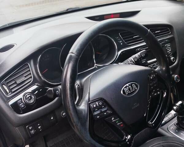 Сірий Кіа Сід, об'ємом двигуна 1.59 л та пробігом 227 тис. км за 9950 $, фото 14 на Automoto.ua