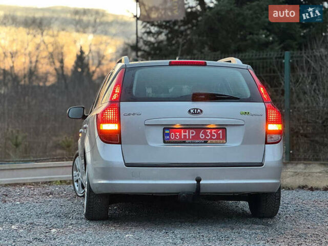 Сірий Кіа Сід, об'ємом двигуна 1.6 л та пробігом 202 тис. км за 7350 $, фото 66 на Automoto.ua