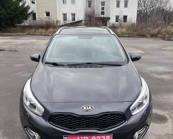 Серый Киа Сид, объемом двигателя 1.6 л и пробегом 183 тыс. км за 10999 $, фото 6 на Automoto.ua