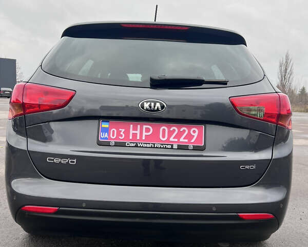 Серый Киа Сид, объемом двигателя 1.6 л и пробегом 183 тыс. км за 11000 $, фото 7 на Automoto.ua