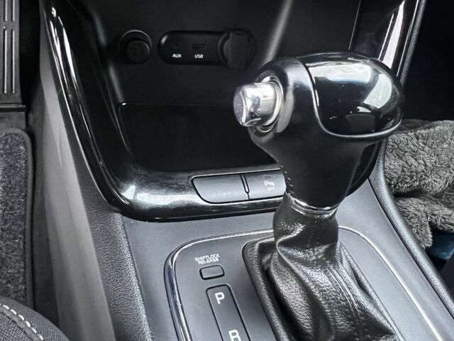 Серый Киа Сид, объемом двигателя 1.6 л и пробегом 183 тыс. км за 11000 $, фото 7 на Automoto.ua