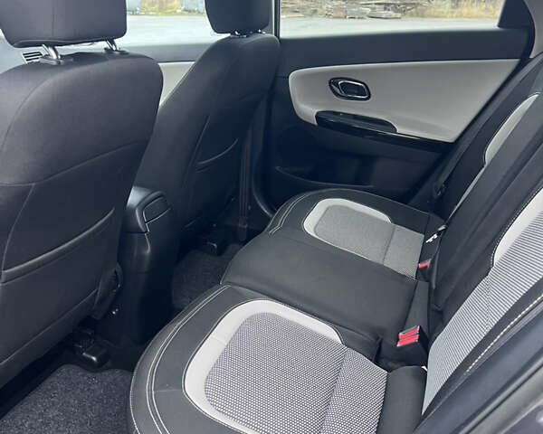 Серый Киа Сид, объемом двигателя 1.6 л и пробегом 183 тыс. км за 10999 $, фото 34 на Automoto.ua