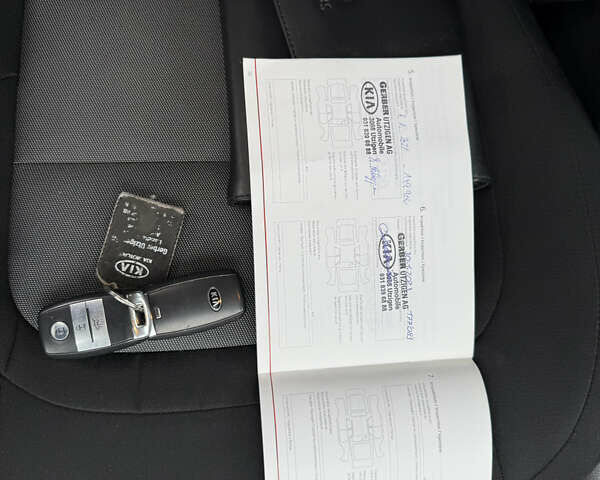 Серый Киа Сид, объемом двигателя 1.6 л и пробегом 211 тыс. км за 11600 $, фото 31 на Automoto.ua