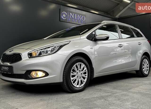 Серый Киа Сид, объемом двигателя 1.6 л и пробегом 110 тыс. км за 12500 $, фото 5 на Automoto.ua