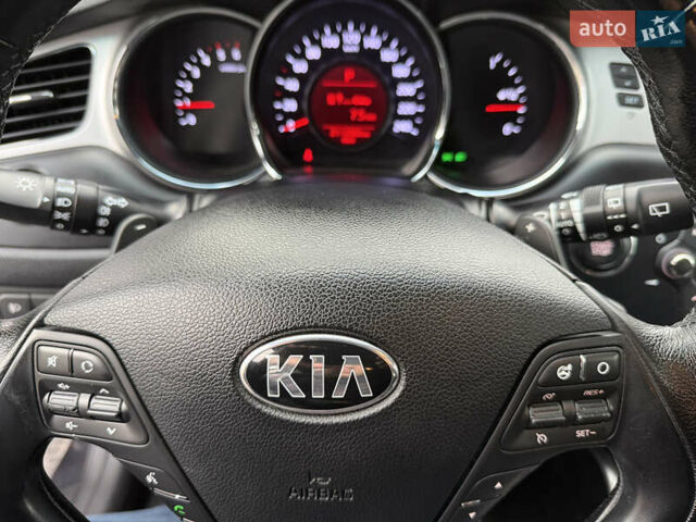 Серый Киа Сид, объемом двигателя 1.6 л и пробегом 211 тыс. км за 11600 $, фото 20 на Automoto.ua