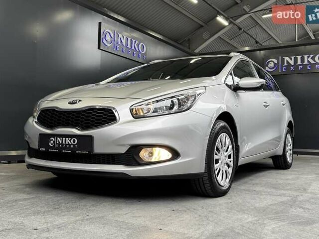 Серый Киа Сид, объемом двигателя 1.6 л и пробегом 110 тыс. км за 12500 $, фото 1 на Automoto.ua