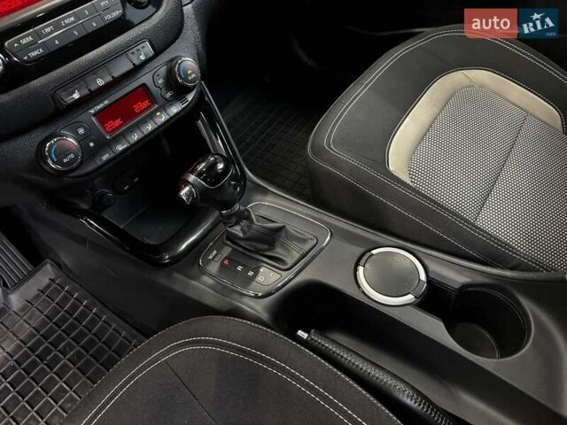 Серый Киа Сид, объемом двигателя 1.6 л и пробегом 110 тыс. км за 12500 $, фото 32 на Automoto.ua