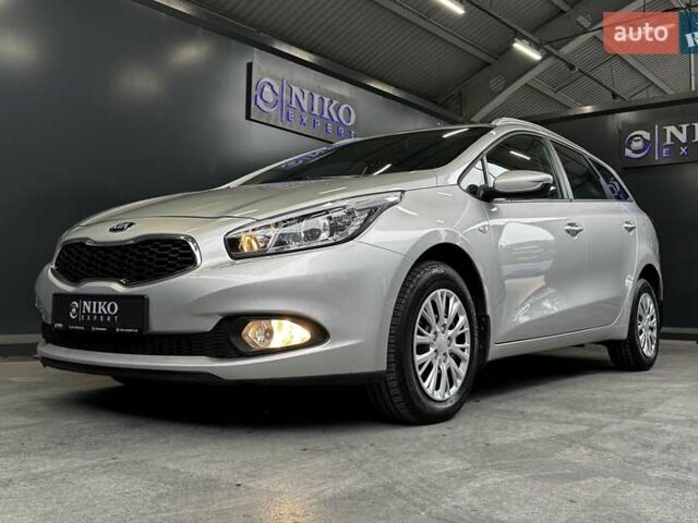 Серый Киа Сид, объемом двигателя 1.6 л и пробегом 110 тыс. км за 12500 $, фото 3 на Automoto.ua