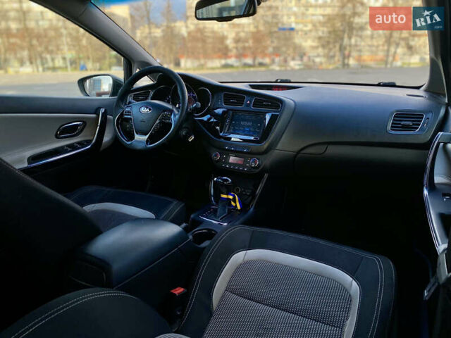 Сірий Кіа Сід, об'ємом двигуна 1.58 л та пробігом 317 тис. км за 9500 $, фото 21 на Automoto.ua