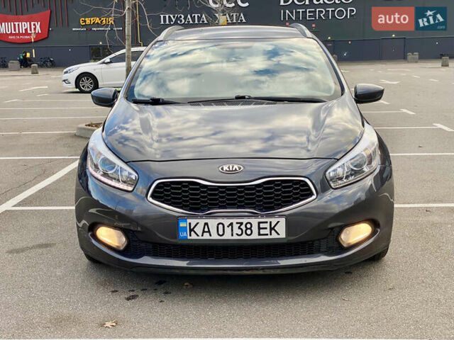 Сірий Кіа Сід, об'ємом двигуна 1.58 л та пробігом 317 тис. км за 9500 $, фото 1 на Automoto.ua