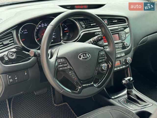 Кіа Сід 2016 у Києві на Automoto.ua Сірий Кіа Сід, об'ємом двигуна 1.59 л та пробігом 107 тис. км за 12500 $, фото 25 на Automoto.ua