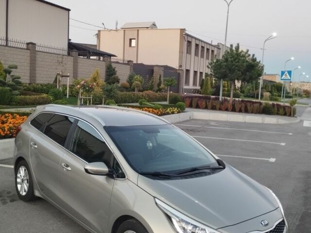 Серый Киа Сид, объемом двигателя 1.6 л и пробегом 181 тыс. км за 11750 $, фото 2 на Automoto.ua