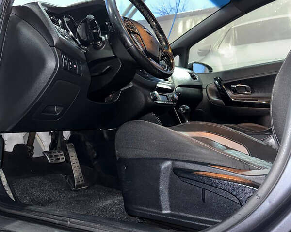 Сірий Кіа Сід, об'ємом двигуна 1.58 л та пробігом 221 тис. км за 11399 $, фото 53 на Automoto.ua