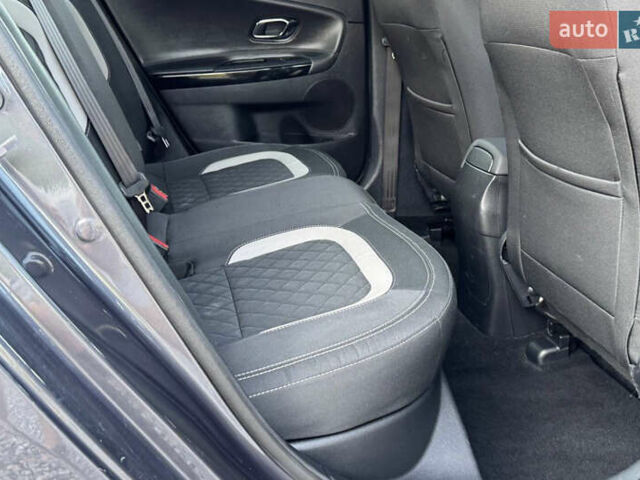 Сірий Кіа Сід, об'ємом двигуна 1.58 л та пробігом 221 тис. км за 11399 $, фото 9 на Automoto.ua