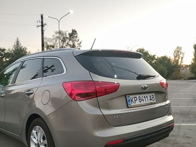 Серый Киа Сид, объемом двигателя 1.6 л и пробегом 181 тыс. км за 11750 $, фото 3 на Automoto.ua