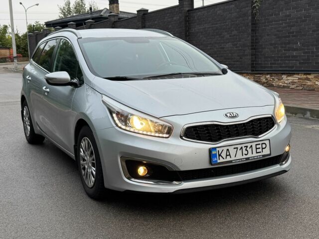 Серый Киа Сид, объемом двигателя 1.6 л и пробегом 107 тыс. км за 12500 $, фото 9 на Automoto.ua