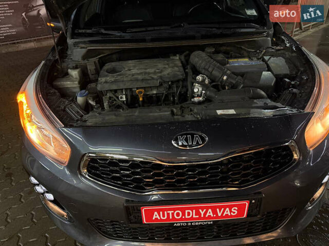 Сірий Кіа Сід, об'ємом двигуна 1.58 л та пробігом 221 тис. км за 11399 $, фото 17 на Automoto.ua