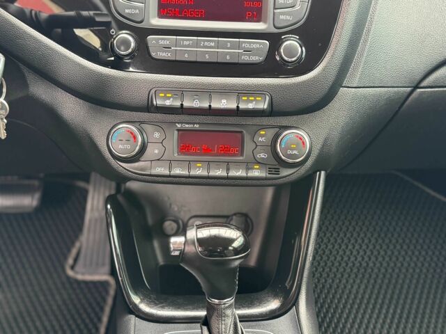 Серый Киа Сид, объемом двигателя 1.6 л и пробегом 107 тыс. км за 12500 $, фото 18 на Automoto.ua