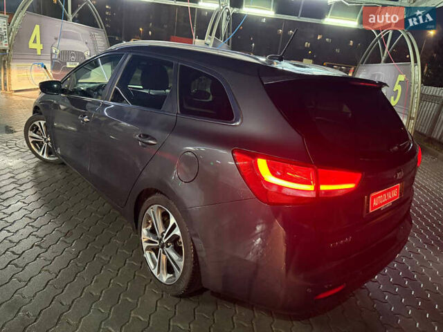 Сірий Кіа Сід, об'ємом двигуна 1.58 л та пробігом 221 тис. км за 11399 $, фото 13 на Automoto.ua