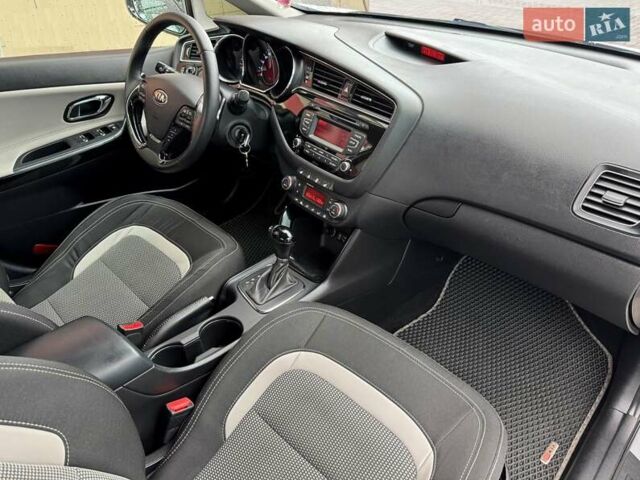Серый Киа Сид, объемом двигателя 1.6 л и пробегом 107 тыс. км за 12700 $, фото 30 на Automoto.ua