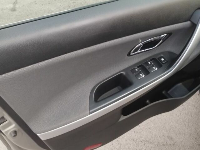 Серый Киа Сид, объемом двигателя 1.6 л и пробегом 181 тыс. км за 11750 $, фото 9 на Automoto.ua