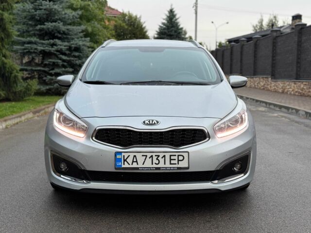 Серый Киа Сид, объемом двигателя 1.6 л и пробегом 107 тыс. км за 12500 $, фото 8 на Automoto.ua