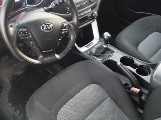 Серый Киа Сид, объемом двигателя 1.6 л и пробегом 181 тыс. км за 11750 $, фото 14 на Automoto.ua