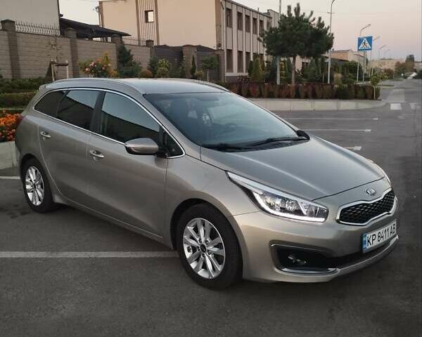 Серый Киа Сид, объемом двигателя 1.58 л и пробегом 182 тыс. км за 11450 $, фото 45 на Automoto.ua