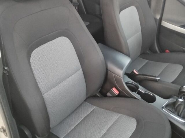 Серый Киа Сид, объемом двигателя 1.6 л и пробегом 181 тыс. км за 11750 $, фото 20 на Automoto.ua