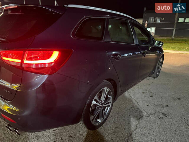 Сірий Кіа Сід, об'ємом двигуна 1.58 л та пробігом 221 тис. км за 11399 $, фото 4 на Automoto.ua