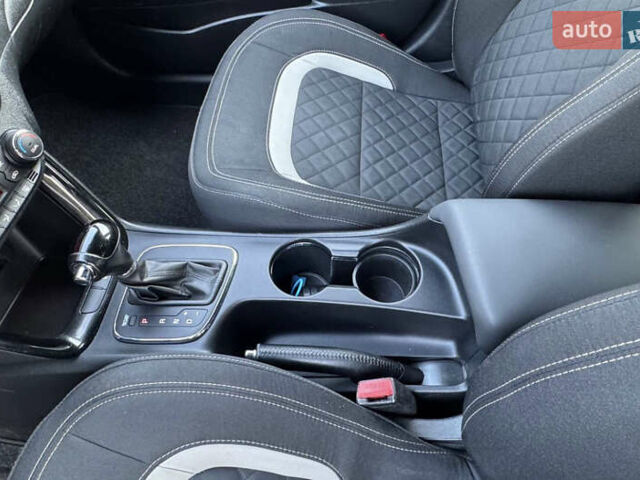 Сірий Кіа Сід, об'ємом двигуна 1.58 л та пробігом 221 тис. км за 11399 $, фото 8 на Automoto.ua