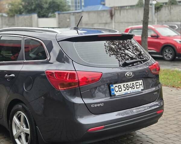 Серый Киа Сид, объемом двигателя 1.58 л и пробегом 63 тыс. км за 13300 $, фото 1 на Automoto.ua