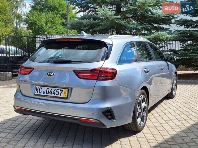 Серый Киа Сид, объемом двигателя 1.4 л и пробегом 220 тыс. км за 13800 $, фото 23 на Automoto.ua