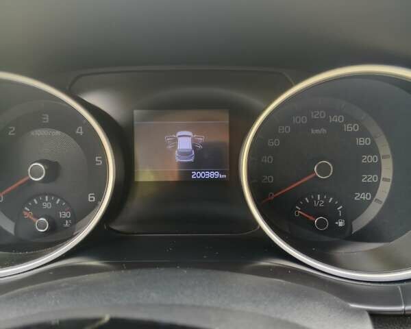 Серый Киа Сид, объемом двигателя 1.6 л и пробегом 200 тыс. км за 13500 $, фото 9 на Automoto.ua