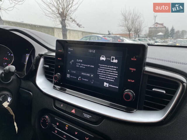 Серый Киа Сид, объемом двигателя 1.6 л и пробегом 261 тыс. км за 12700 $, фото 19 на Automoto.ua