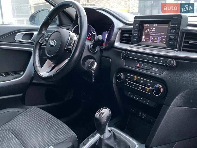 Сірий Кіа Сід, об'ємом двигуна 1.37 л та пробігом 87 тис. км за 12900 $, фото 14 на Automoto.ua