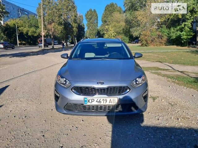 Киа Сид 2019 в Запорожье на Automoto.ua Серый Киа Сид, объемом двигателя 1.6 л и пробегом 136 тыс. км за 15500 $, фото 1 на Automoto.ua
