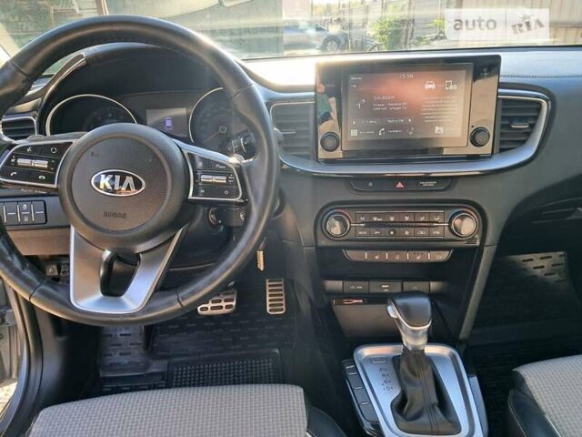 Киа Сид 2019 в Запорожье на Automoto.ua Серый Киа Сид, объемом двигателя 1.6 л и пробегом 136 тыс. км за 15500 $, фото 11 на Automoto.ua