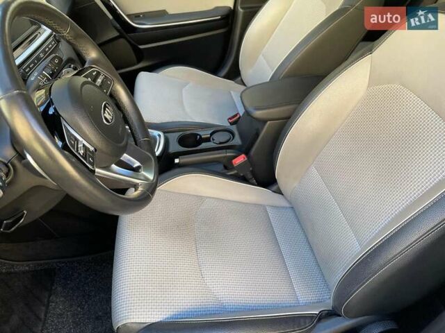 Серый Киа Сид, объемом двигателя 1.59 л и пробегом 70 тыс. км за 15900 $, фото 17 на Automoto.ua