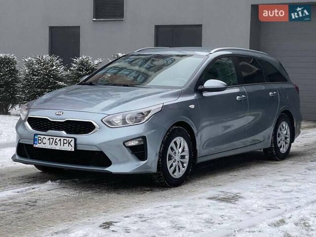 Сірий Кіа Сід, об'ємом двигуна 1.37 л та пробігом 87 тис. км за 12900 $, фото 1 на Automoto.ua