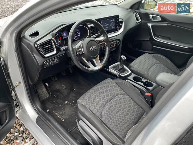 Серый Киа Сид, объемом двигателя 1.6 л и пробегом 261 тыс. км за 12700 $, фото 13 на Automoto.ua