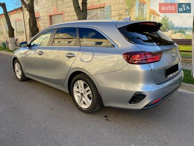Серый Киа Сид, объемом двигателя 1.59 л и пробегом 70 тыс. км за 15900 $, фото 8 на Automoto.ua