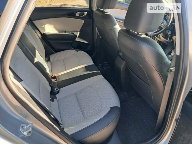 Киа Сид 2019 в Запорожье на Automoto.ua Серый Киа Сид, объемом двигателя 1.6 л и пробегом 136 тыс. км за 15500 $, фото 8 на Automoto.ua